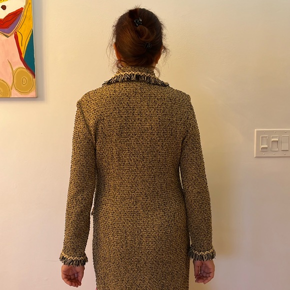 Brand St. John, size 8, Santana knit 3/4 length jacket. Beige and black. - Picture 6 of 6